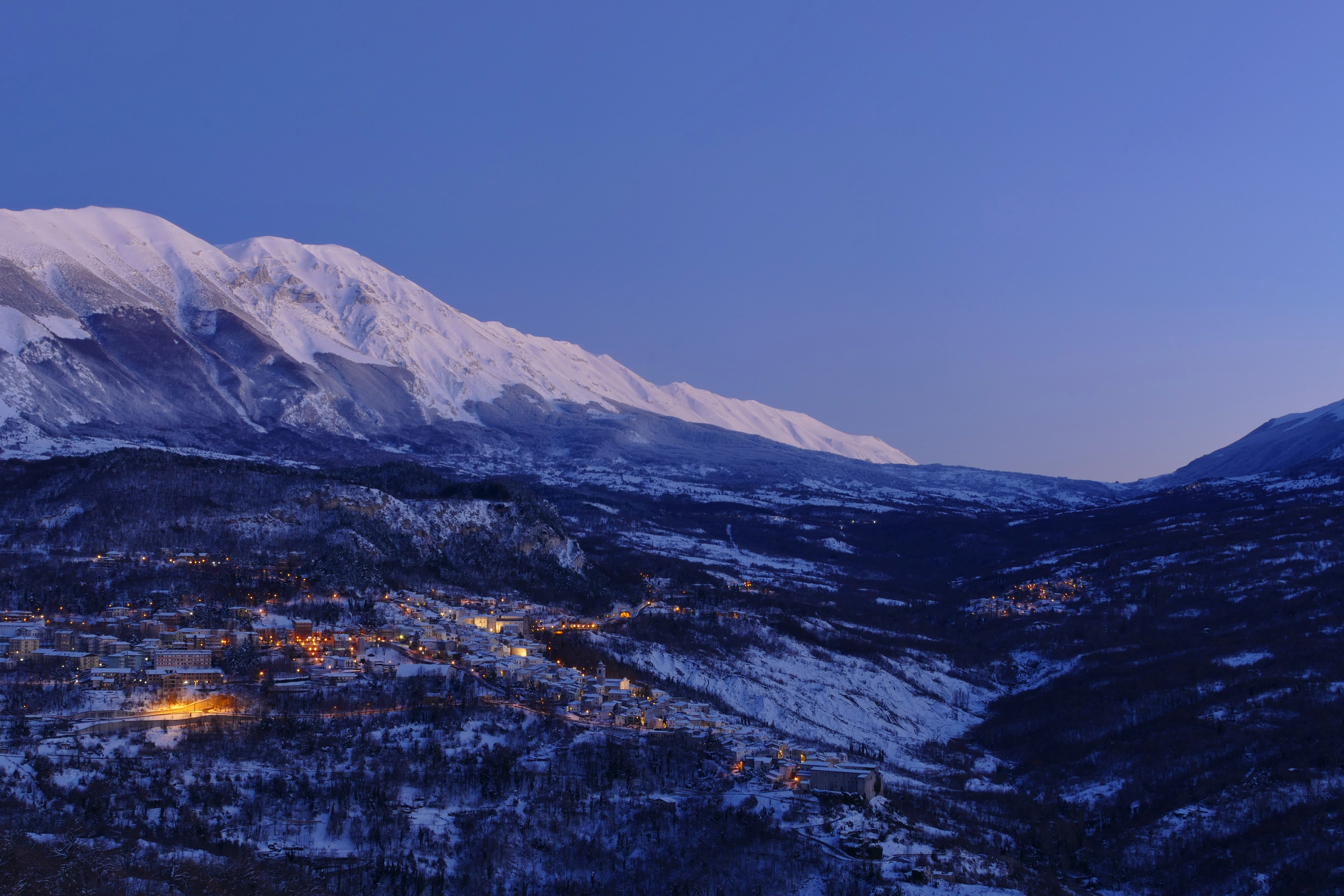 Le stelle e i falò. Osservazione astronomica con dolci della tradizione